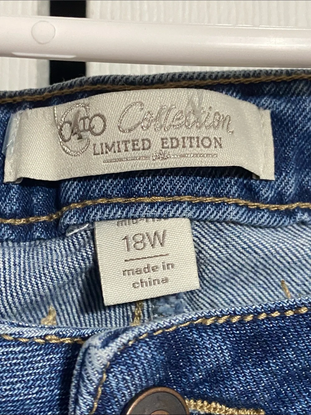 Cato Collection Limited Edition embroidered floral Jeans pants size 18W